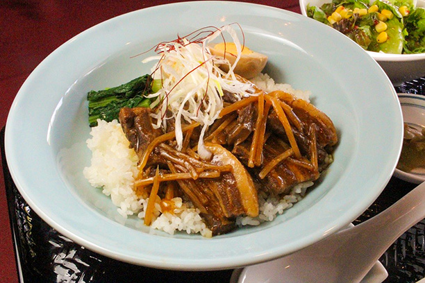 厚切りチャーシュー丼