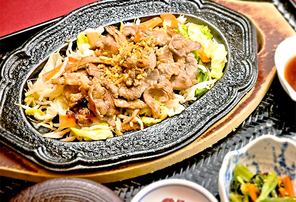 ジンギスカン鉄板焼